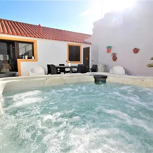 - Mar - Private Outdoor Jacuzzi - Wifi & Airco - By Bedzy , Albufeira Portugal