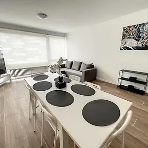 Tirou 5 Centre - Gare - Aeroport Appartamento Charleroi