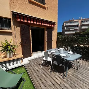 Joli Ensolleille , Cavalaire-sur-Mer France