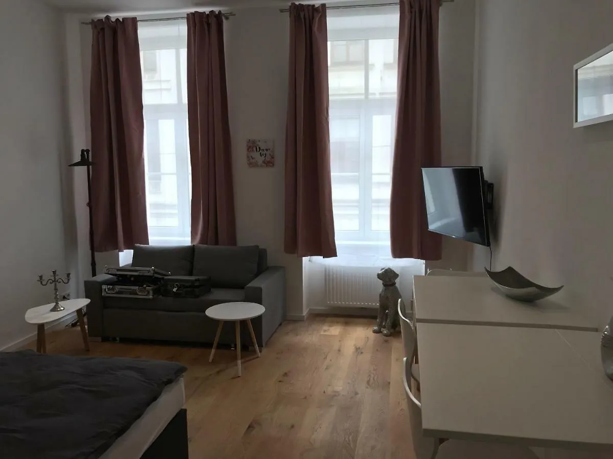 New Apartment City Center Vienna 0*,